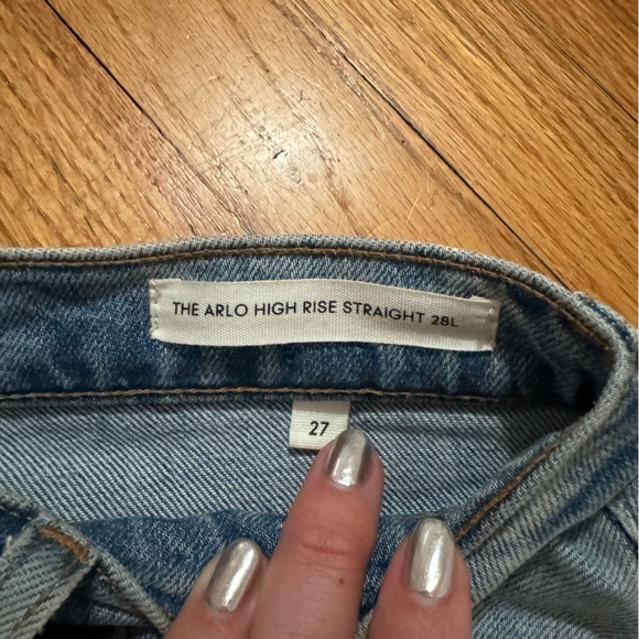 The Arlo High Rise Straight Size 27 / 28L - Picture 4 of 6